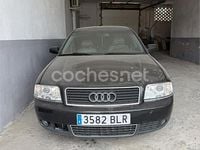 Usado Audi A6 180 CV (132 kW) 2001 Negro Berlina