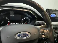 Usado Ford Focus Trend+ 120 CV (88 kW) 2019 Gris Familiar