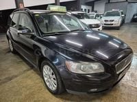 Usado Volvo V50 Kinetic 136 CV (100 kW) 2007 Negro Familiar