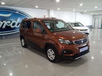 Usado Peugeot Rifter Allure 110 CV (80 kW) 2018 Naranja Monovolumen