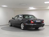 Usado Jaguar XJ8 Executive 258 CV (189 kW) 2006 Negro Berlina