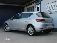 Usado Seat Leon XCELLENCE 150 CV (110 kW) 2020 Gris / plata Berlina