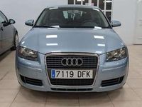 Usado Audi A3 Sportback Ambiente 140 CV (102 kW) 2006 Azul Utilitario
