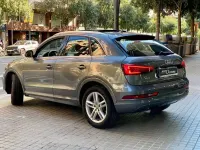 Usado Audi Q3 Attraction 150 CV (110 kW) 2016 Gris / plata SUV
