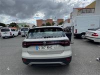 Usado VW T-Cross Advance 95 CV (69 kW) 2023 Gris / plata SUV