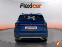 Usado VW T-Cross Advance 110 CV (80 kW) 2023 Azul SUV