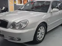 Usado Hyundai Sonata GLS 131 CV (96 kW) 2003 Gris / plata Berlina