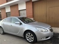 Usado Opel Insignia Selective 130 CV (95 kW) 2012 Gris / plata Berlina