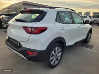 Usado Kia Stonic 100 CV (73 kW) 2025 SUV