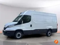 Usado Iveco Daily 156 CV (114 kW) 2023 Blanco Van