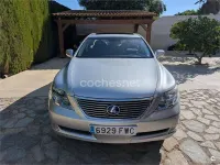 Usado Lexus LS600h Ambassador 445 CV (327 kW) 2007 Gris / plata Berlina