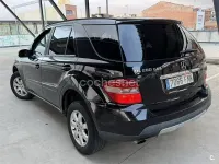 Usado Mercedes ML280 190 CV (139 kW) 2007 Negro SUV