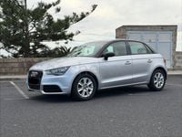 Usado Audi A1 Sportback Attraction 105 CV (77 kW) 2012 Gris / plata Utilitario