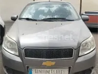 Usado Chevrolet Aveo LS 101 CV (74 kW) 2010 Gris / plata Berlina