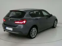 Usado BMW 118 150 CV (110 kW) 2020 Gris Berlina