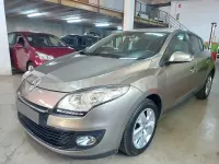 Usado Renault Mégane Dynamique 115 CV (84 kW) 2013 Beige Berlina
