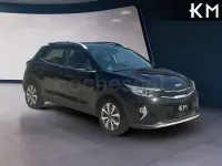Usado Kia Stonic 100 CV (73 kW) 2022 Negro SUV