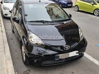 Usado Toyota Aygo Sport 68 CV (50 kW) 2007 Negro Utilitario