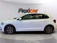 Usado VW Polo Life 95 CV (69 kW) 2023 Blanco Utilitario