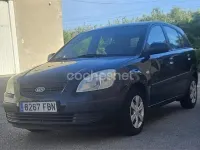 Usado Kia Rio EX 110 CV (80 kW) 2007 Negro Berlina