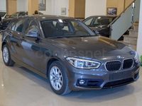 Usado BMW 118 Sport Line 150 CV (110 kW) 2019 Gris / plata Utilitario