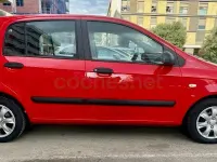 Usado Hyundai Getz 66 CV (48 kW) 2006 Rojo Utilitario