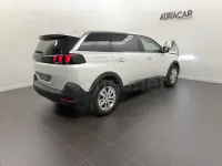 Usado Peugeot 5008 Active 130 CV (95 kW) 2024 Blanco SUV