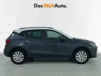 Usado Seat Arona Style 115 CV (84 kW) 2025 Gris / plata SUV