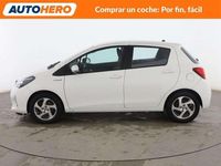 Usado Toyota Yaris Hybrid Active 99 CV (72 kW) 2016 Blanco Utilitario