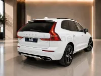 Usado Volvo XC60 R-Design 350 CV (257 kW) 2021 Blanco SUV