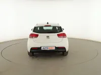 Usado Kia Rio 84 CV (61 kW) 2021 Blanco Berlina