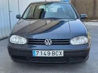 Usado VW Golf IV Conceptline 90 CV (66 kW) 2000 Azul Berlina