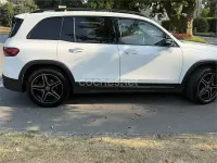 Usado Mercedes GLB200 150 CV (110 kW) 2020 Blanco SUV