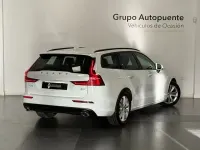 Usado Volvo V60 Momentum 197 HP (144 kW) 2021 Branco Carrinha