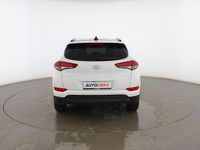 Usado Hyundai Tucson 140 CV (102 kW) 2016 Blanco SUV