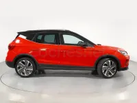 Usado Seat Arona FR 110 CV (80 kW) 2022 Rojo SUV