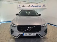 Käytetty Volvo XC60 Plus 197 HP (144 kW) 2022 Harmaa Katumaasturi