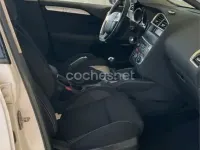 Usado Citroën C4 120 CV (88 kW) 2013 Blanco Berlina