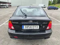 Usado Hyundai Accent 81 CV (59 kW) 2006 Negro Berlina