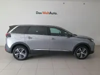 Käytetty Peugeot 5008 Allure 130 HP (95 kW) 2023 Harmaa Katumaasturi