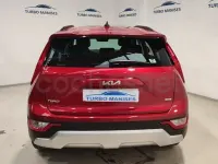 Usado Kia Niro 141 CV (103 kW) 2024 Rojo SUV