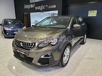 Usado Peugeot 3008 Active 130 CV (95 kW) 2018 Gris / plata SUV