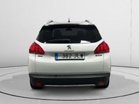 Usado Peugeot 2008 Allure 100 CV (73 kW) 2016 Blanco SUV