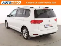Usado VW Touran Advance 150 CV (110 kW) 2016 Blanco Monovolumen