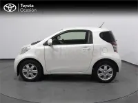 Usado Toyota iQ 68 CV (50 kW) 2014 Negro Utilitario