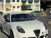 Usado Alfa Romeo Giulietta Distinctive 120 CV (88 kW) 2015 Blanco Utilitario