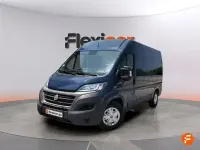 Usado Fiat Ducato 136 CV (100 kW) 2020 Gris Van