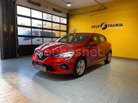 Usado Renault Clio V Intens 140 CV (102 kW) 2021 Rojo Berlina