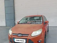 Usado Ford Focus Titanium 125 CV (91 kW) 2011 Rojo Berlina
