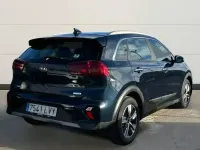 Usado Kia Niro 141 CV (103 kW) 2022 Azul SUV